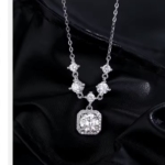 Сребърно колие с мойсанит "Diamond Frost"