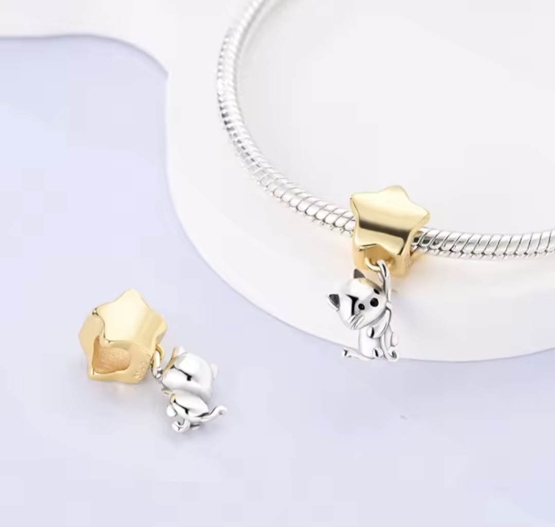 Сребърен талисман "Kitty"