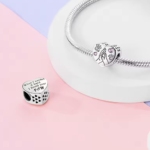 Сребърен талисман "Pet hand"