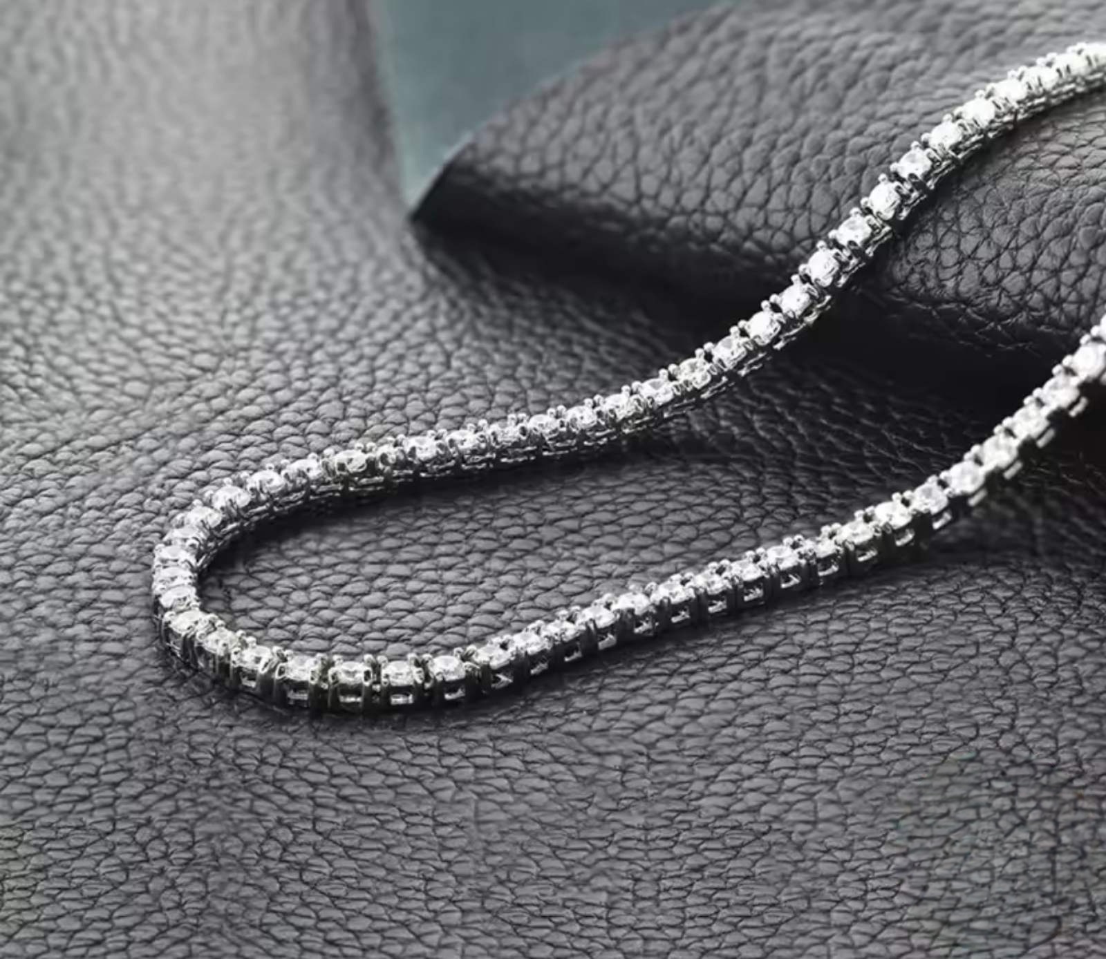 Сребърен чокър с цирконий "Luminous Elegance" - Image 6