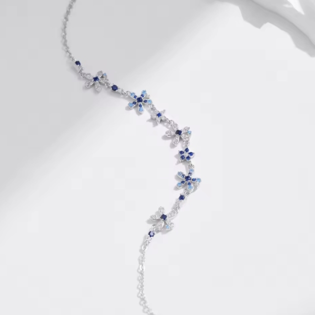 Сребърна гривна с цирконий „Омайна орхидея“