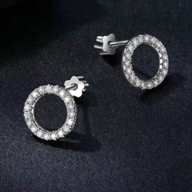 Сребърни обеци с мойсанит "Вечен ореол"