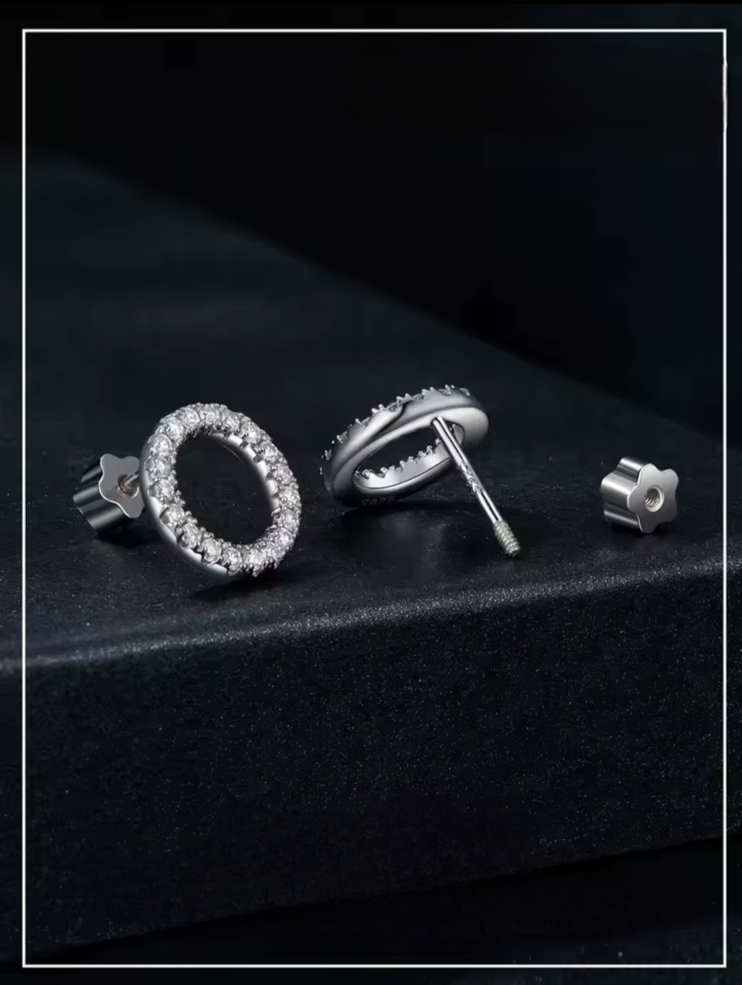 Сребърни обеци с мойсанит "Вечен ореол" - Image 2