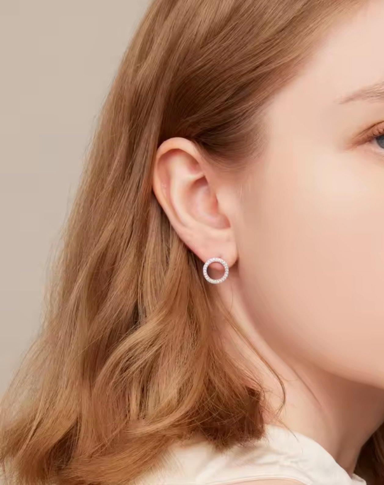 Сребърни обеци с мойсанит "Вечен ореол" - Image 6