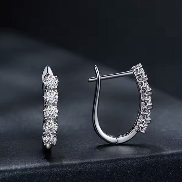 Сребърни обеци с мойсанит "Диамантен свят"