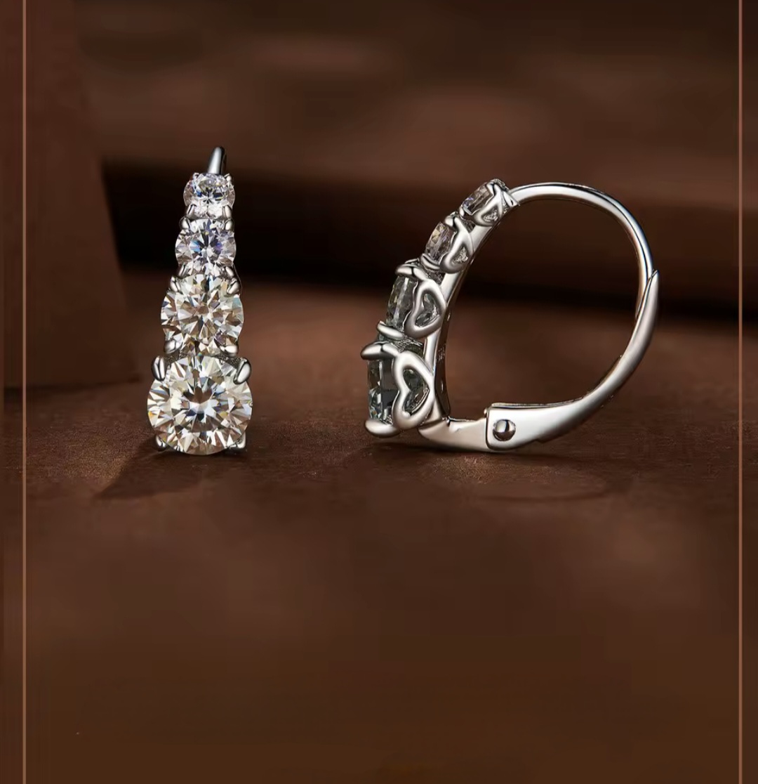 Сребърни обеци с мойсанит "Лукс светлина" - Image 2