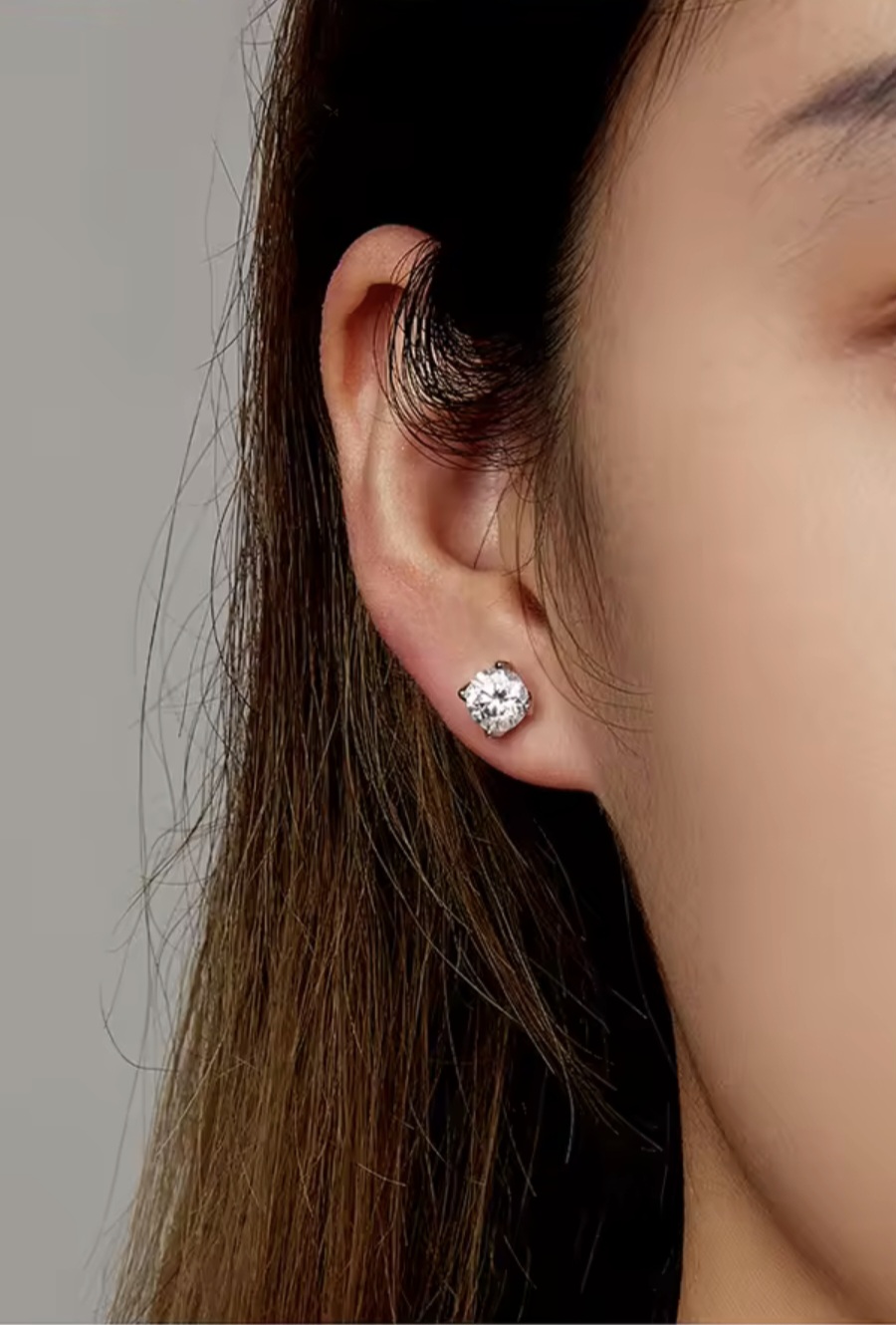 Сребърни обеци с мойсанит "Нежно чувство" - Image 4