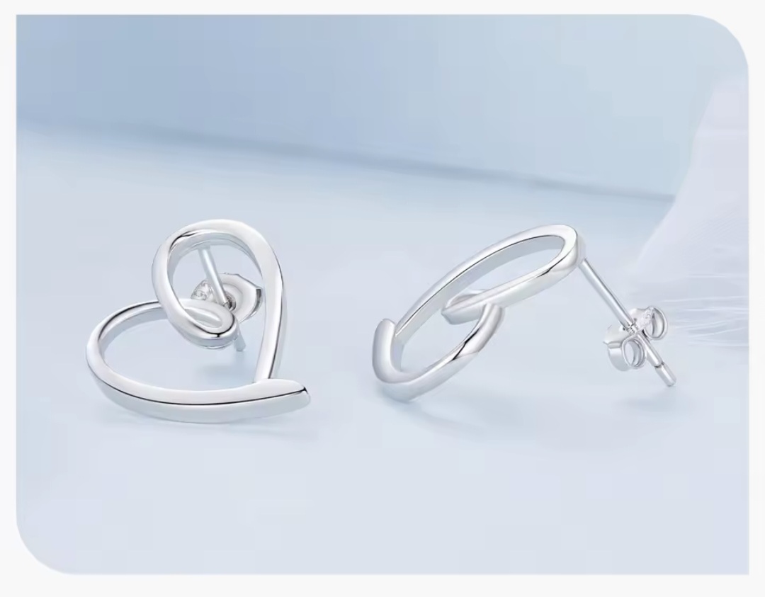 Сребърни обеци „Сърцето на нежността“ - Image 6