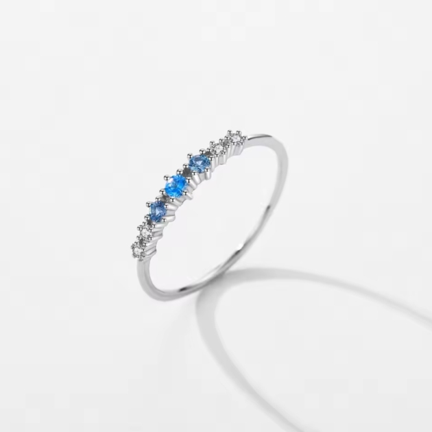 Сребърен пръстен с цирконий "Синя дъга"