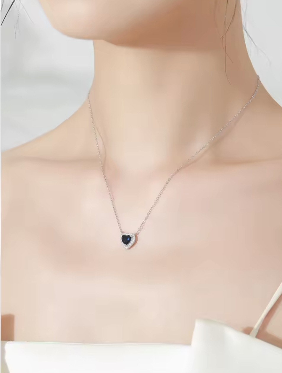 Сребърно колие с цирконий "Сърцето на океана" - Image 4