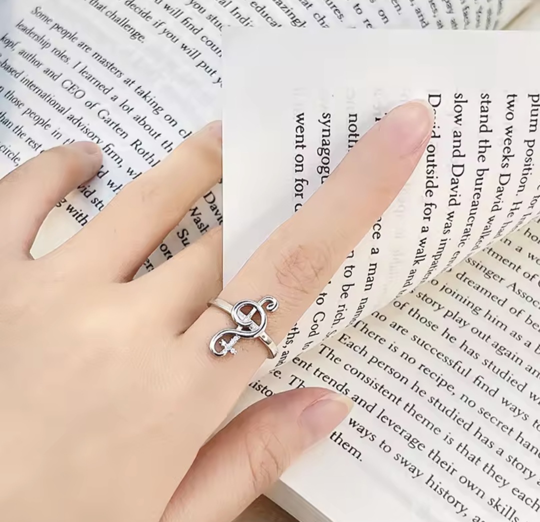 Сребърен пръстен с цирконий "Golden Treble" - Image 2