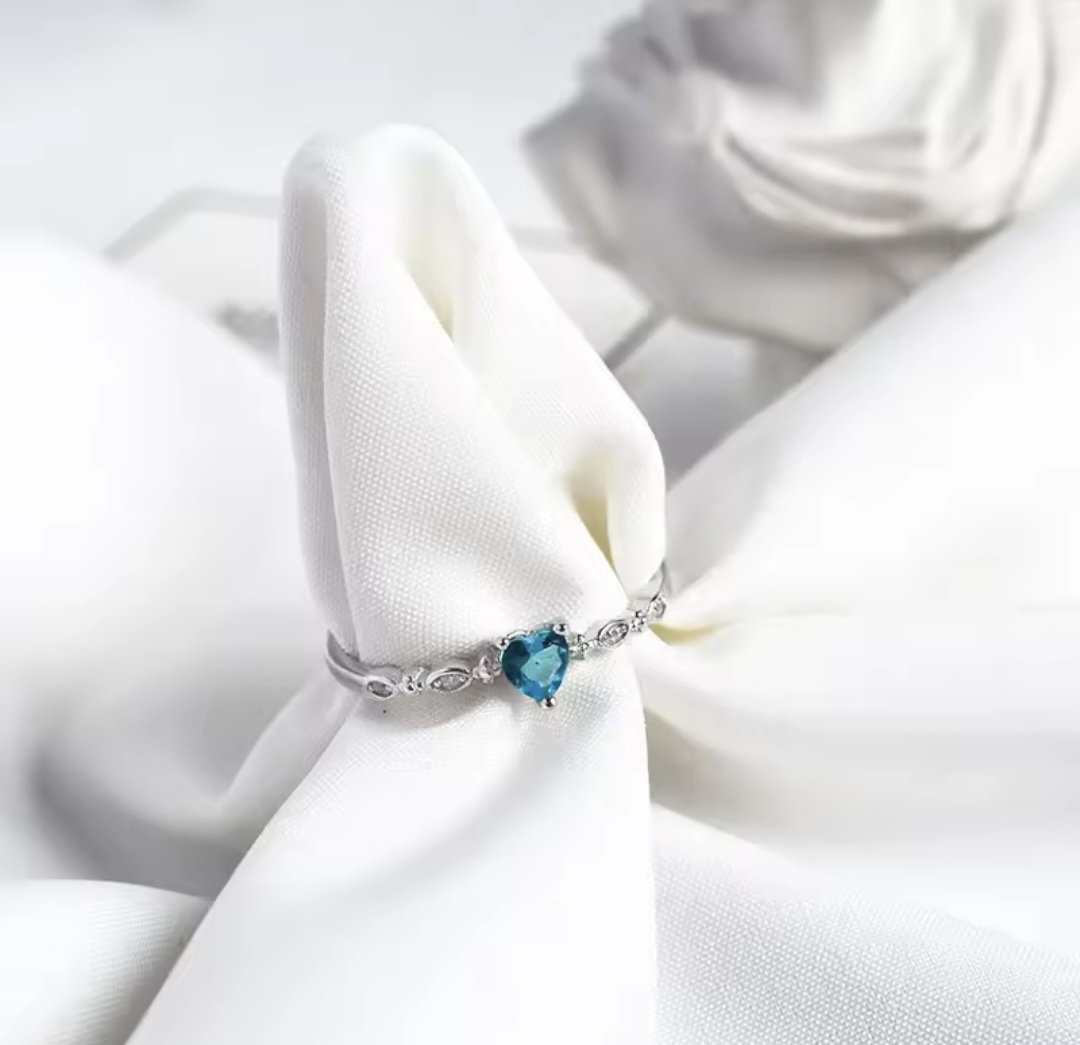 Сребърен пръстен с цирконий "Heartlight" - Image 7