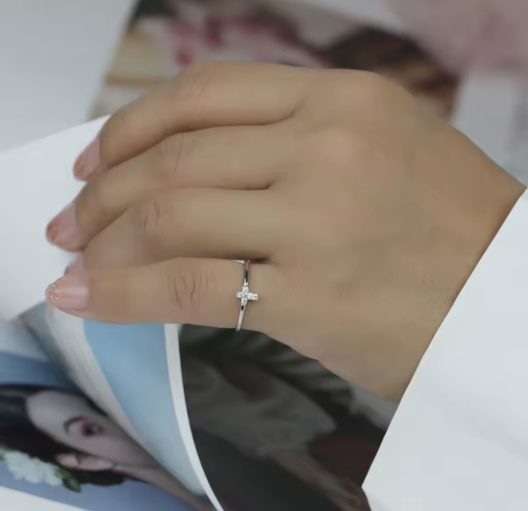 Сребърен пръстен с цирконий "Luminare"