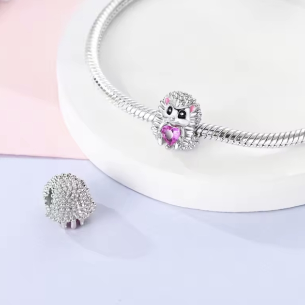 Сребърен талисман "Сърдечен таралеж"