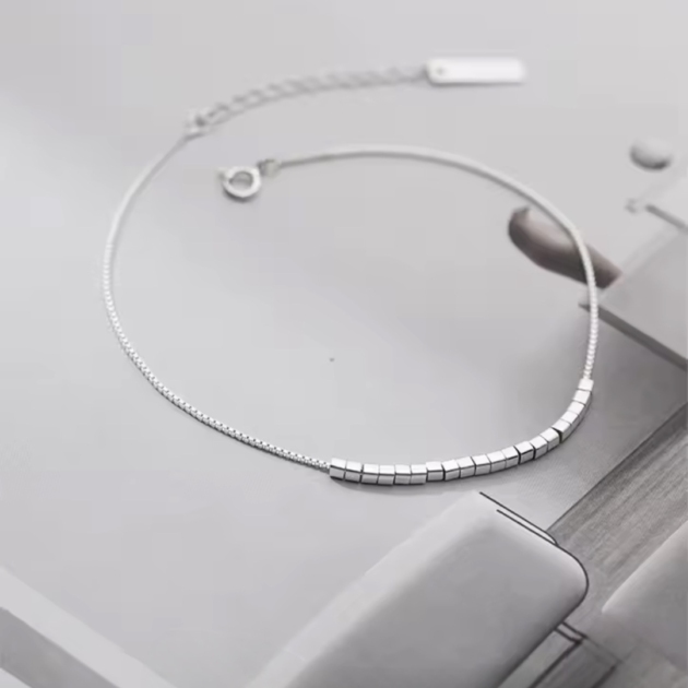 Сребърна гривна за крак "Linea Luce"