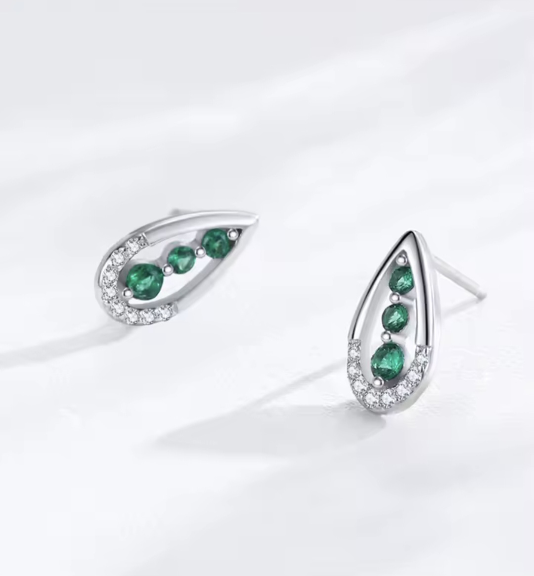 Сребърни обеци с цирконий "Изумрудена сълза" - Image 4