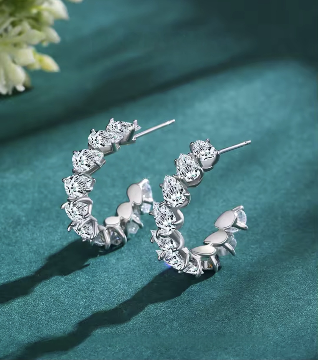 Сребърни обеци с цирконий "Следа от теб" - Image 2