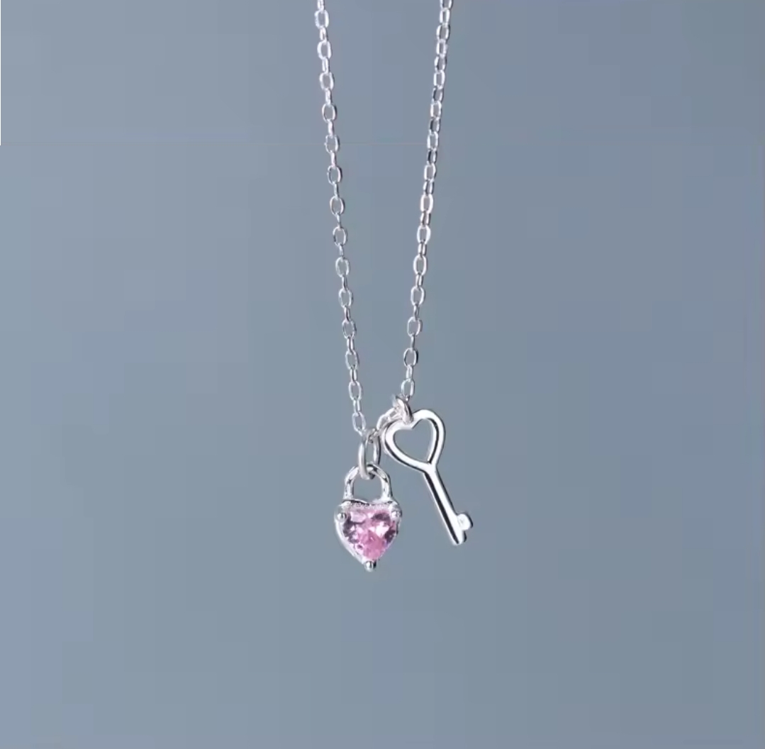 Сребърно колие с цирконий "Chiave del Cuore"