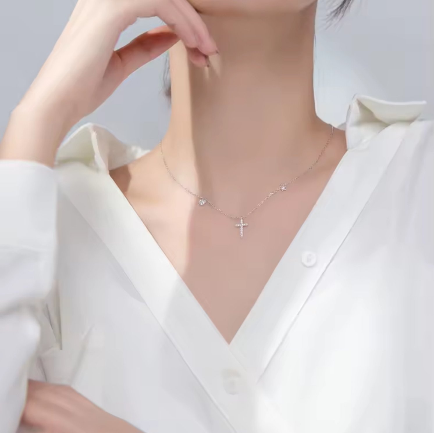 Сребърно колие с цирконий "Croce di Luce" - Image 3