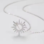 Сребърно колие с цирконий "Златен изгрев"