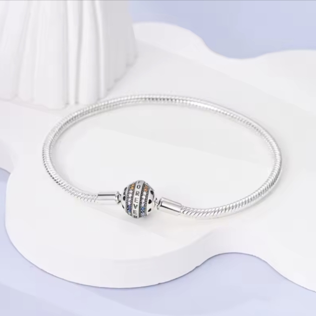 Сребърна гривна "Forever"