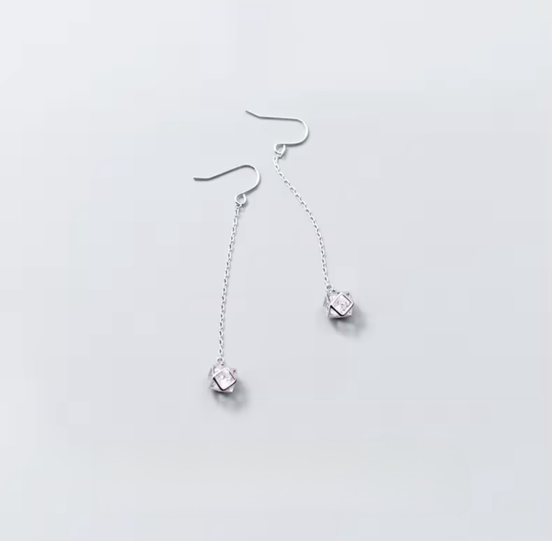 Среърни обеци с цирконий "Сфера на светлината" - Image 5