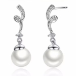 Сребърни обеци с цирконий „Перлена душа“